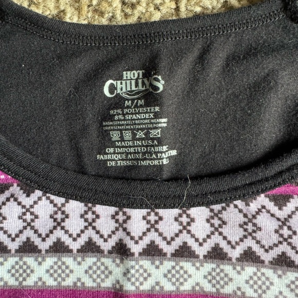 Hot Chillys light weight base layer - Picture 3 of 3